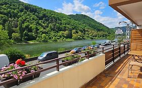 Roemerstube Apartments & Rooms