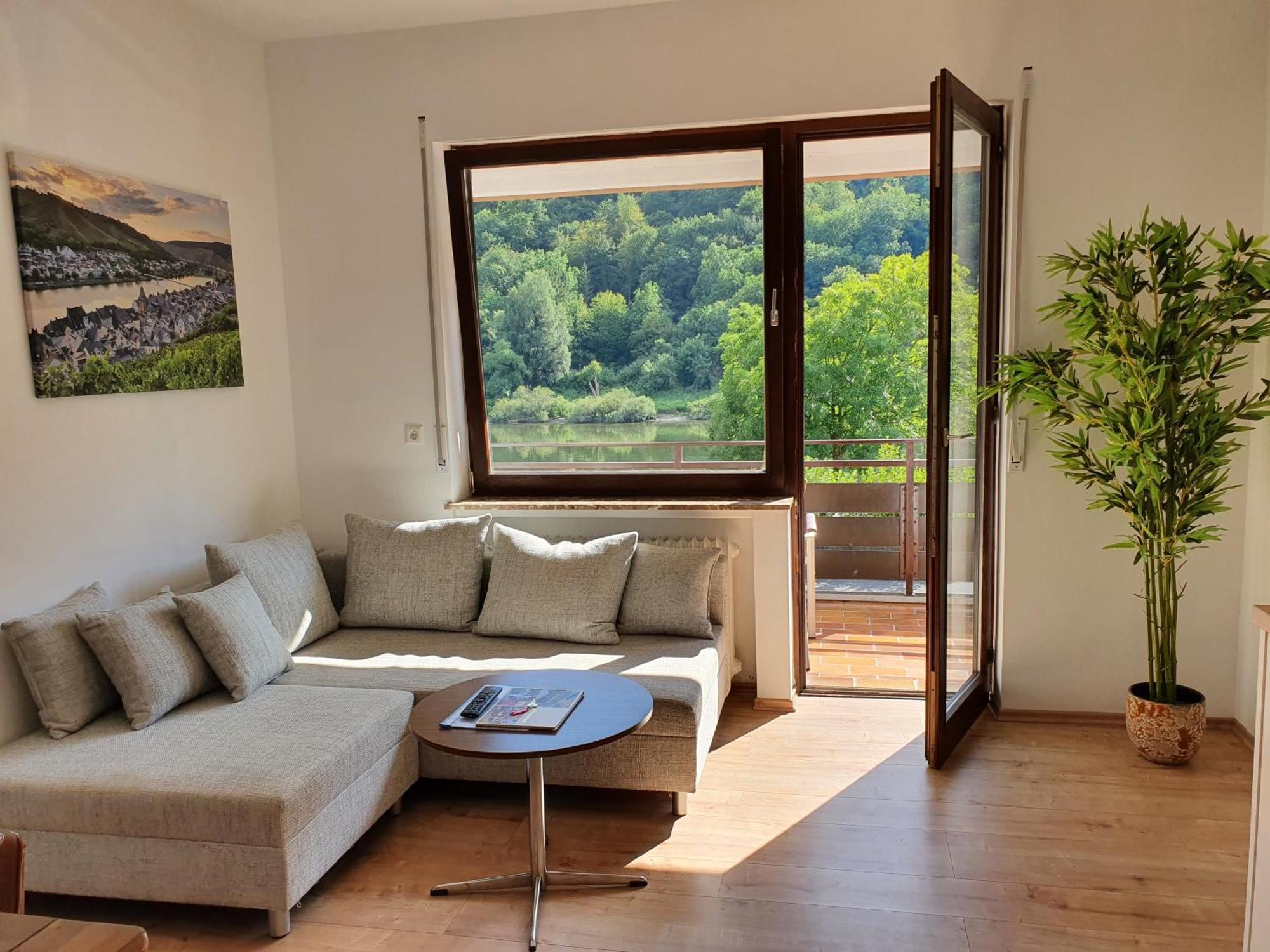 Roemerstube Apartments & Rooms Ediger-Eller Kamer foto